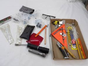 lot 193 image: garage supplies