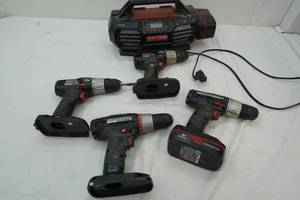 lot 258 image: Craftsman 19v drills