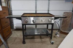 lot 293 image: Grill