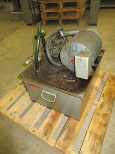lot 111 image: HYDRAULIC SUPPLY UNIT