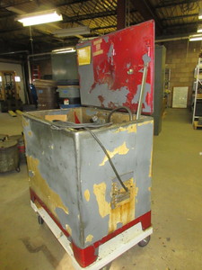 lot 166 image: KLEER FLO PARTS WASHER NEEDS NEW SWITCH