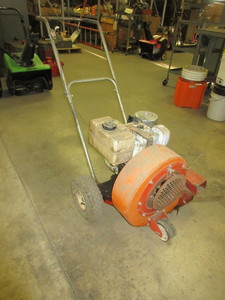 lot 207 image: JACOBSEN JET AIR  BLOWER