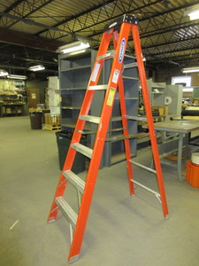 lot 212 image: WERNER 7 FT STEP LADDER
