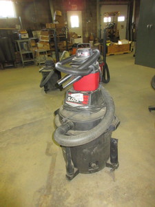 lot 219 image: CRAFTSMAN WET DRY VAC AND MINI SHOP VAC