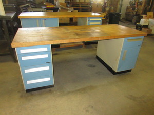 lot 341 image: STURDI  LITE METAL DESK WITH BUTCHER BLOCK WOOD TOP