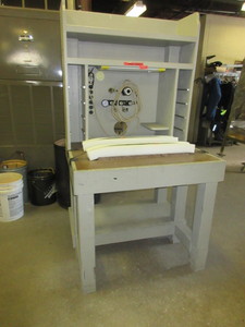 lot 351 image: CUSTOM WORKBENCH WITH GRANITE SURFACE PLATE