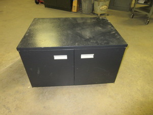 lot 742 image: BLACK METAL ROLLING AV CABINET