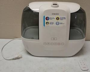 Homedics   NEW  OPEN BOX Humidifier with UV-C Technology - Easy to fill & Clean 2.0 Gallon Tank (Remote)