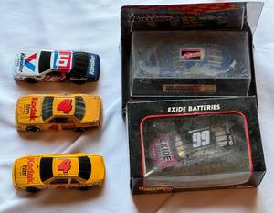 lot 25 image: (5) NASCAR Die Cat Replica 143 Cars