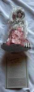 lot 40 image: Avon Doll 1994 Presidents Club Mrs. Albee Award - New in Box