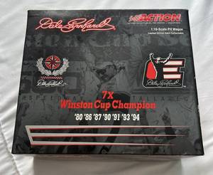 lot 105 image: Dale Earnhardt Limited Edition, 1 of 3,333 116 Scale Pit Wagon Car Collectible