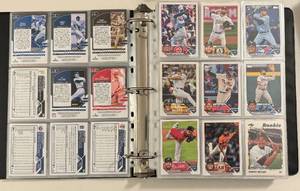 lot 78 image: 491 Card Binder - 2021-2023 Baseball Cards - Topps, Mosaic, Prizm, Allen & Ginter