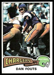 lot 57C image: Dan Fouts RC Rookie Card 1975 Topps #367 Football Card