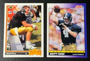 lot 175A image: Brett Favre 2 RC Lot Rookie Football Cards