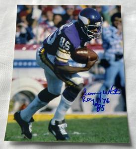 lot 80C image: Sammy White Signed 8x10 Photo Inscribed ROY 1976 - Minnesota Vikings Football