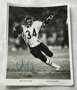lot 6A image: Walter Payton Signed 8x10 Photo Chicago Bears Football
