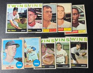 lot 170C image: Minnesota Twins 10 Card 1961-1968 Vintage Baseball Lot
