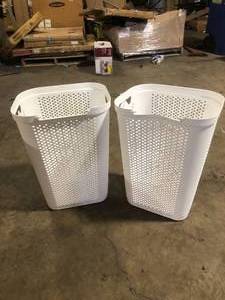Lot of Laundry Baskets   Customer Returns See Pictures