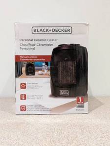 NEW BLACK AND DECKER PERSONAL CERAMIC HEATER