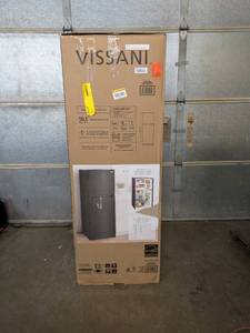NEW VISSANI 10.1 CU. FT. REFRIGERATOR