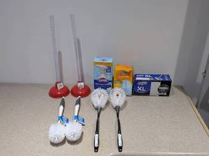 NEW BATHROOM ACCESSORIES ( 2 PLUNGERS, 4 BOWL CLEANERS, CLOROX BATHROOM FOAMER, SWIFFER DUSTERS & SWIFFER XL )