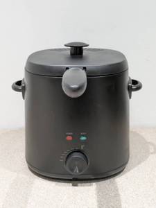 MAINSTAYS ELECTRIC DEEP FRYER