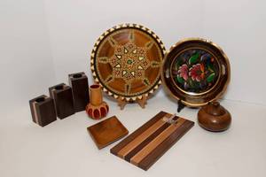lot 18 image: Wooden Decor & Tableware Set  Ornate & Unique Pieces