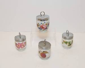 lot 79 image: Royal Worcester Fine Porcelain Egg Coddlers