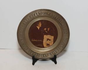 lot 120 image: Hubert Humphrey AFL-CIO Commemorative Pewter Plate Sept 19,1977