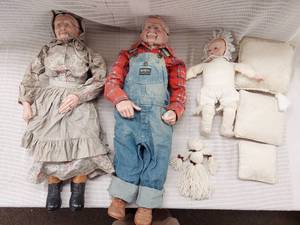 lot 61H image: Vintage Cloth Dolls Set with Accessories - Unique and Collectible