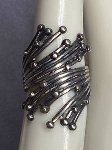 lot 3B image: Modern Sterling Silver Artistic Ring, Unique Design