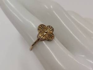 lot 14J image: Elegant Sterling Silver Clover Design Ring Vintage Style