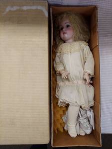 lot 21DA image: Elegant Vintage Porcelain Bisque Doll in Original Box