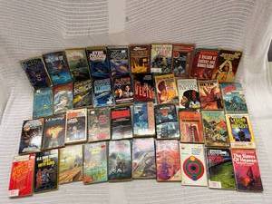lot 53 image: Vintage Sci-Fi Fantasy Paperback Collection Lot of 40 Novels