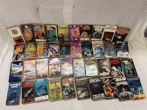 lot 58 image: Vintage Science Fiction Paperback Book Lot Collection