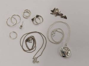 lot 128 image: Lot of Vintage Jewelry With Sterling Silver Necklaces