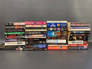 lot 47D image: Assorted Mystery & Thriller Paperback Set of 40 Books