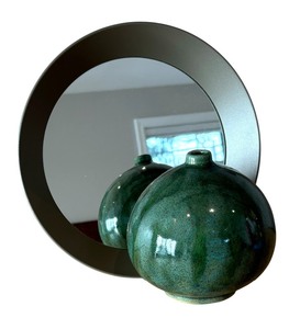 lot 99A image: Green Vase with Ikea Langsund Mirror Tray