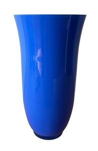lot 75 image: Signed Tiffany & Company Carlo Moretti Vase