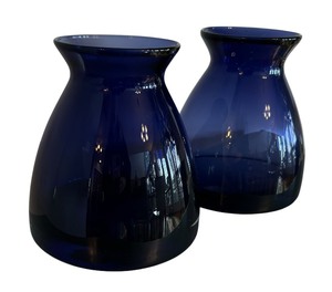 lot 94 image: Pair of Gorgeous Deep Purple Glass Vases