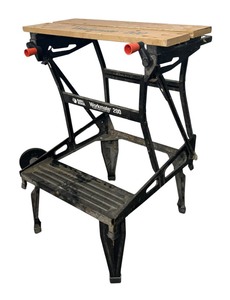 lot 266 image: Black & Decker Workmate 200 Work Bench