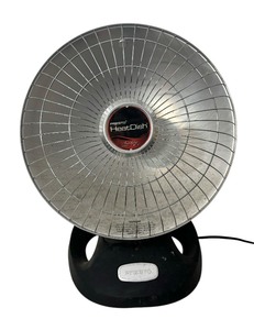 lot 261 image: Presto Heat Dish