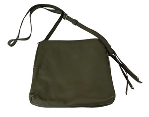 lot 276 image: Banana Republic Handbag