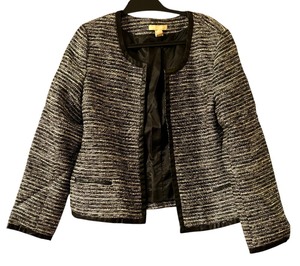 lot 414 image: Banana Republic Jacket Size 14