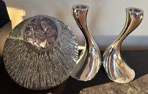 lot 427 image: Pair of George Jenson Cobra Silver Candle Holders & Decorative Purple Crystal Sculpture