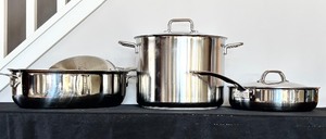 lot 296 image: Demeyere Stockpot and Viking Cookware