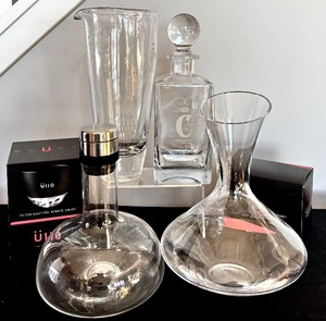 lot 135A image: Wine Breather U Purify and 10 Selective Capture Filters including Glass Chapman Whiskey and Belvedere Vodka