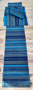 lot 126A image: Gorgeous Runner and Eight Placements for Formal or Casual Dining