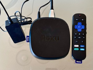 lot 113 image: Roku Model 4802X with Remote