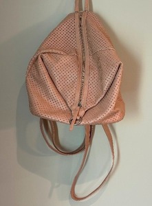 lot 388 image: Urban Originals Hello Again Women Pink Luxury Vegan Leather Convertible Backpack